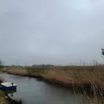 Fewo Freiraum Mit Grosser Terrasse * Friedrichskoog
