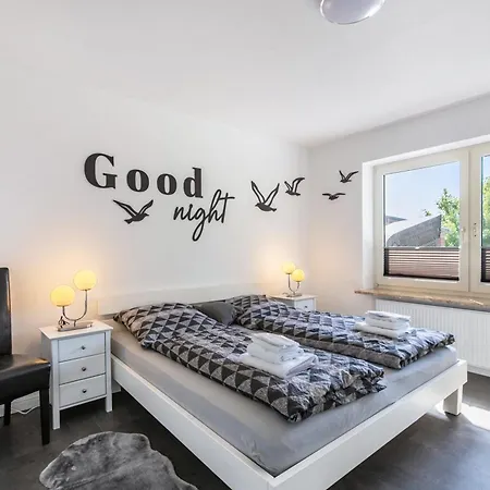 Freiraum Mit Grosser Terrasse Lejlighed